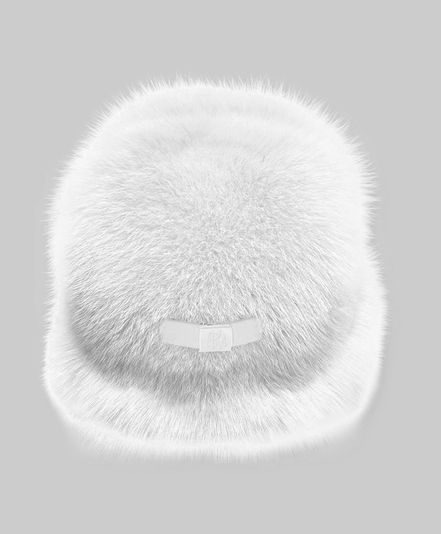 𝐖𝐇𝐈𝐓𝐄 𝐓𝐑𝐀𝐏𝐏𝐄𝐑 𝐅𝐔𝐑 𝐇𝐀𝐓