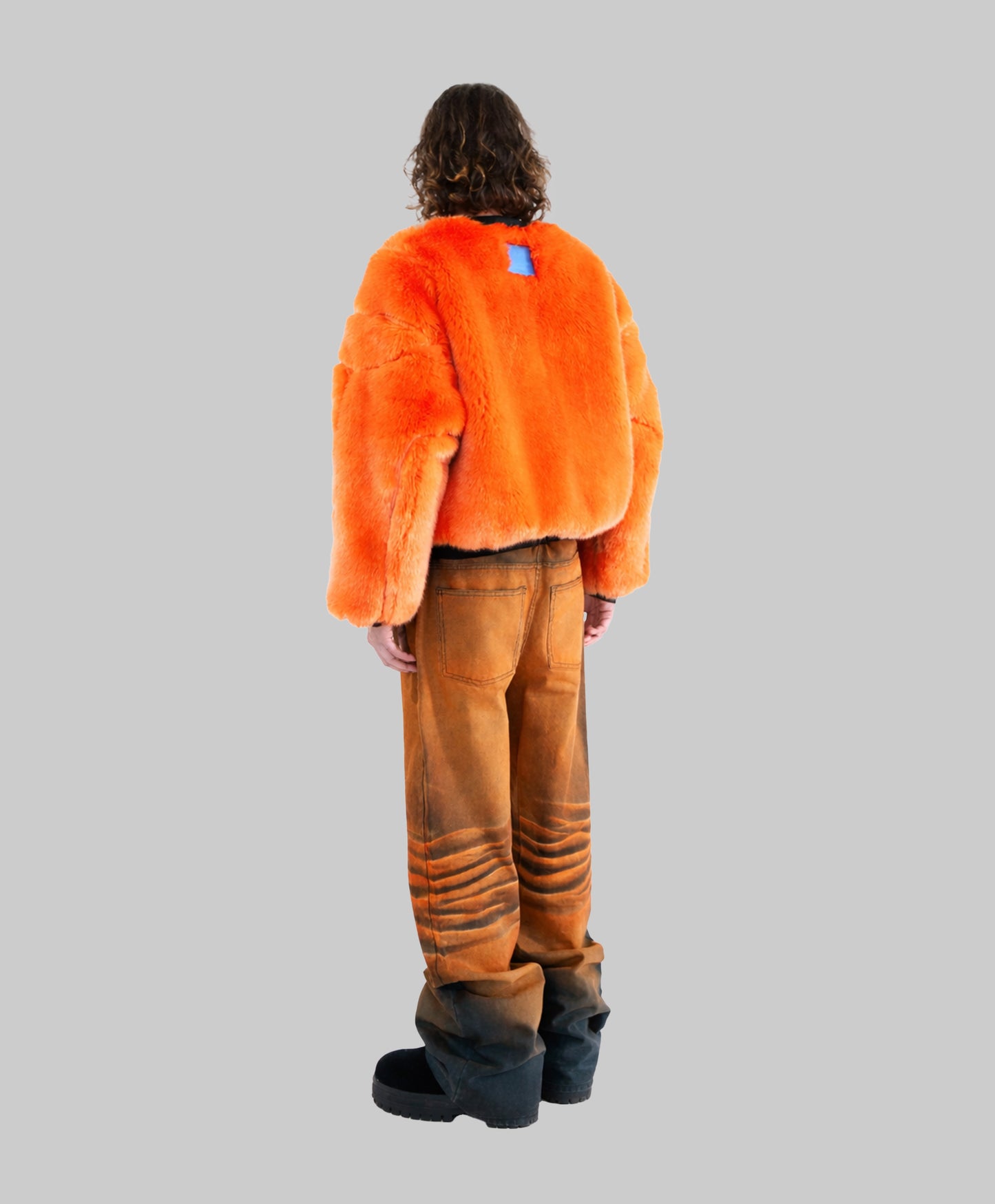 𝐎𝐑𝐀𝐍𝐆𝐄 𝐎𝐕𝐄𝐑𝐃𝐘𝐄𝐃 𝐃𝐄𝐍𝐈𝐌