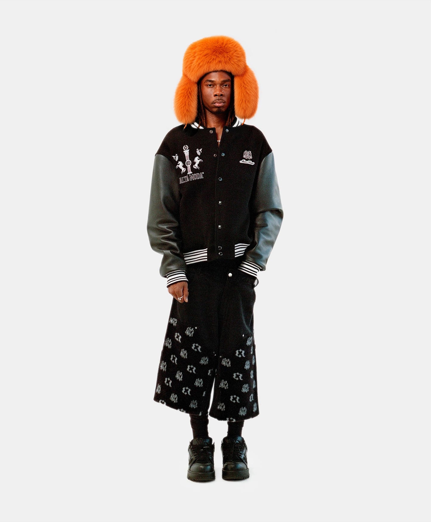 𝐓𝐑𝐀𝐏𝐏𝐄𝐑 𝐅𝐔𝐑 𝐇𝐀𝐓 𝐎𝐑𝐀𝐍𝐆𝐄